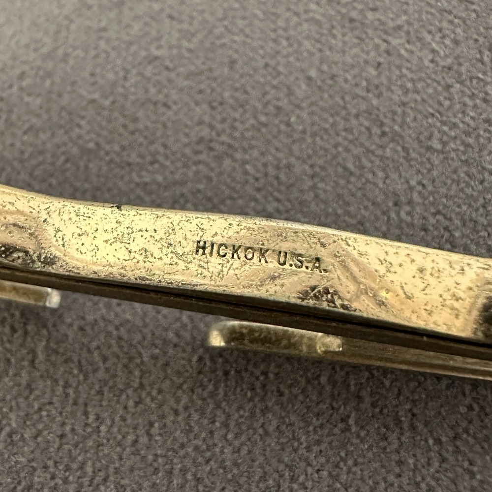 Hickok Arrow Monogram Initial Letter Name Font Gold Tone Tie Bar Clip 'D' - Picture 6 of 6